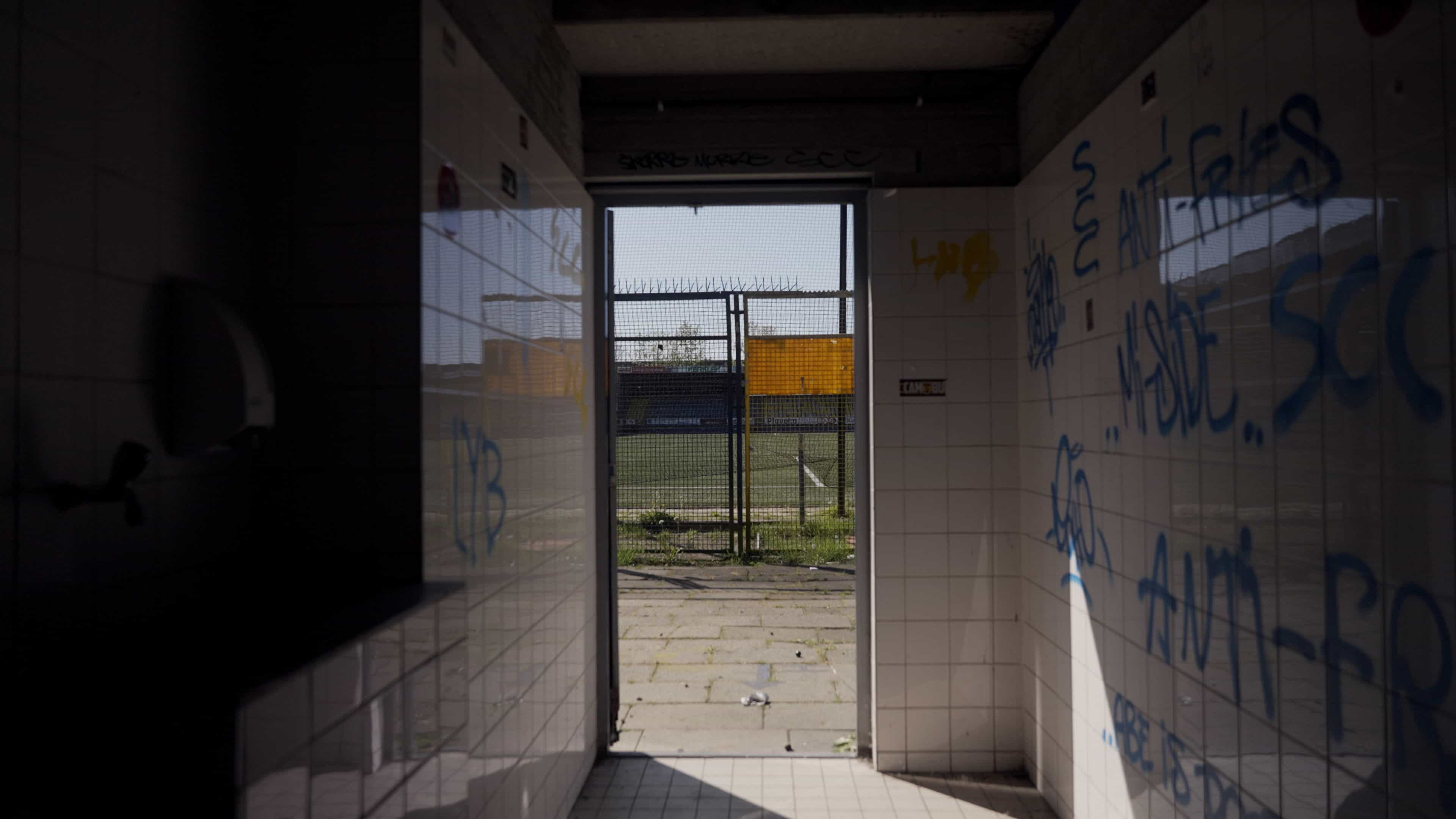 Stil aan de overkant